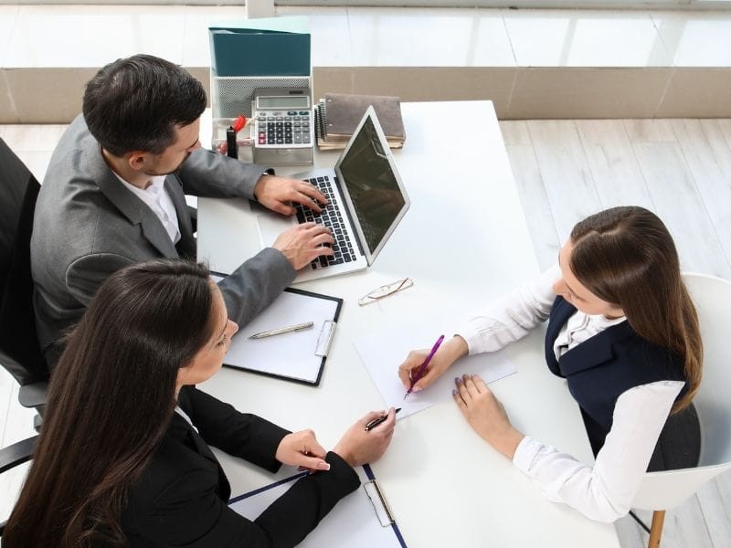 Como aumentar a produtividade da empresa sem contratar mais funcionários