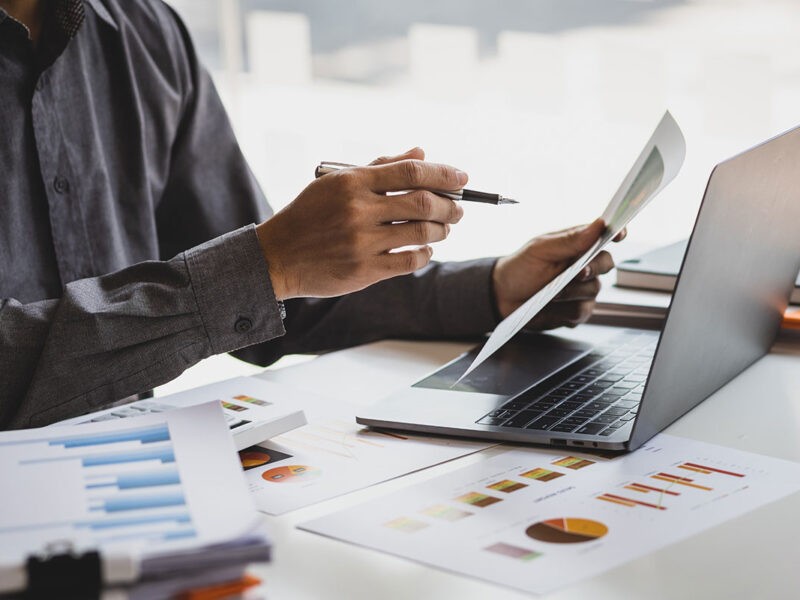 Como fazer um planejamento financeiro eficiente para pequenas e médias empresas